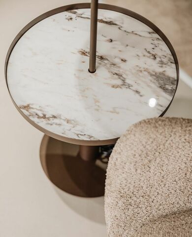 Piantana di design con piatto in ceramica