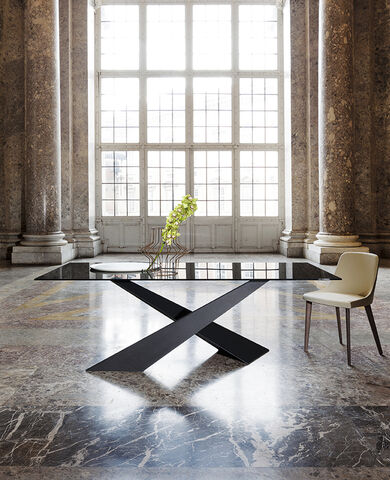 Tavolo cristallo fumé, design moderno ed elegante, ideale per salotto, sala, soggiorno