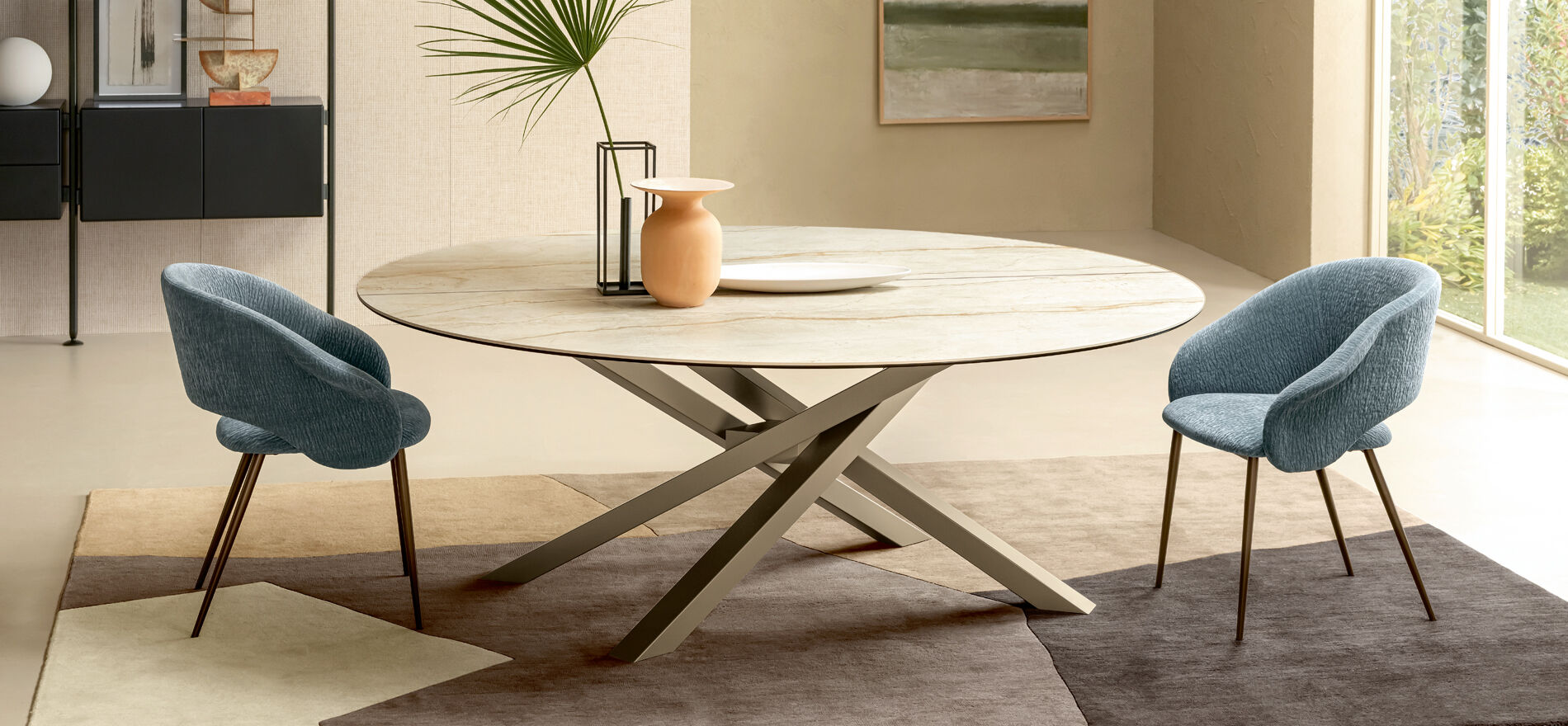 Tavolo rotondo di design in ceramica
